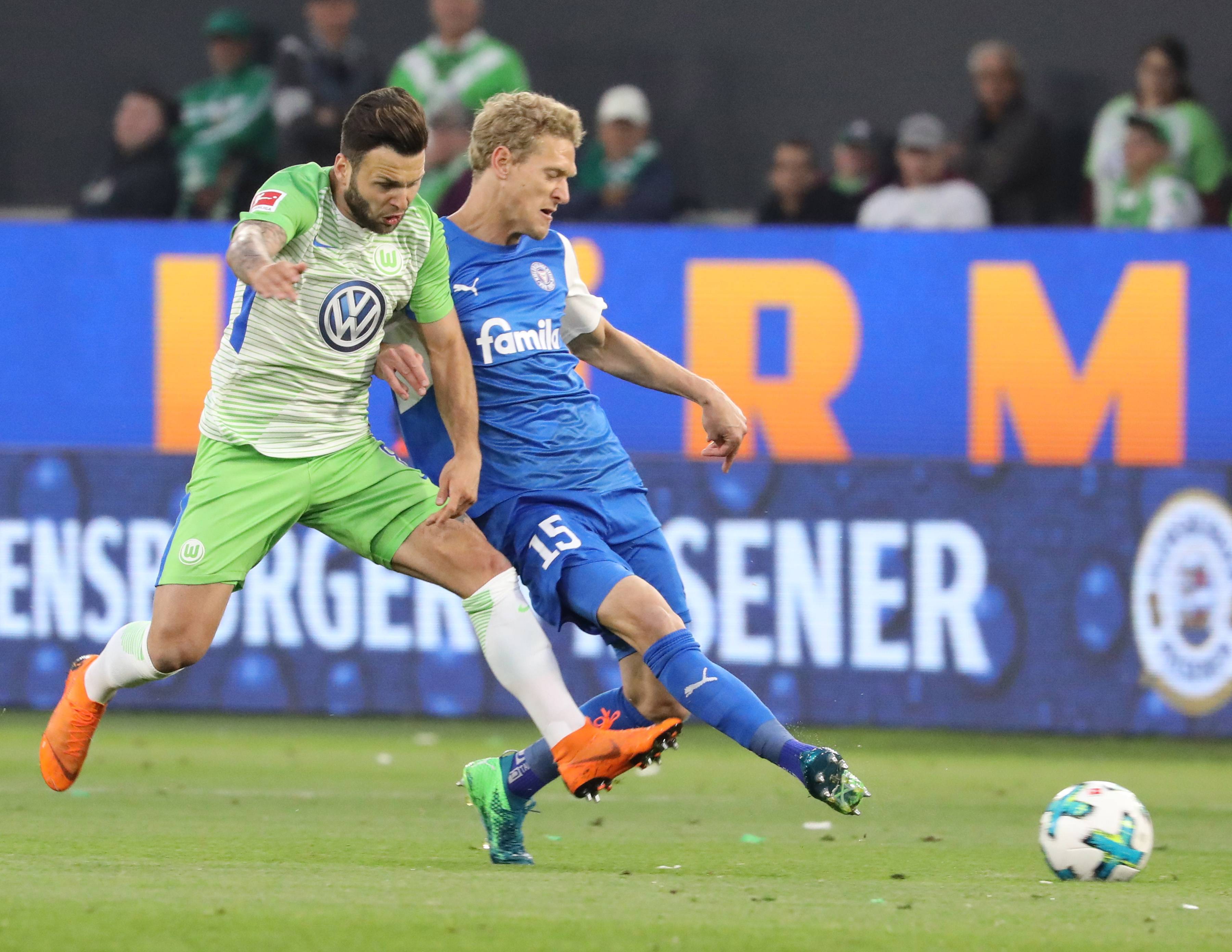 包含沃尔夫斯堡成功击败对手获得比赛胜利的词条 包含沃尔夫斯堡成功击败对手获得比赛胜利的词条