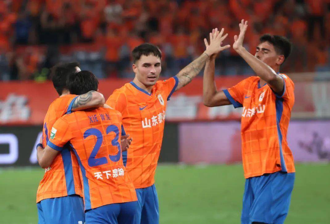 九游娱乐app下载-联赛战绩出色，球队信心高涨迎接下一战