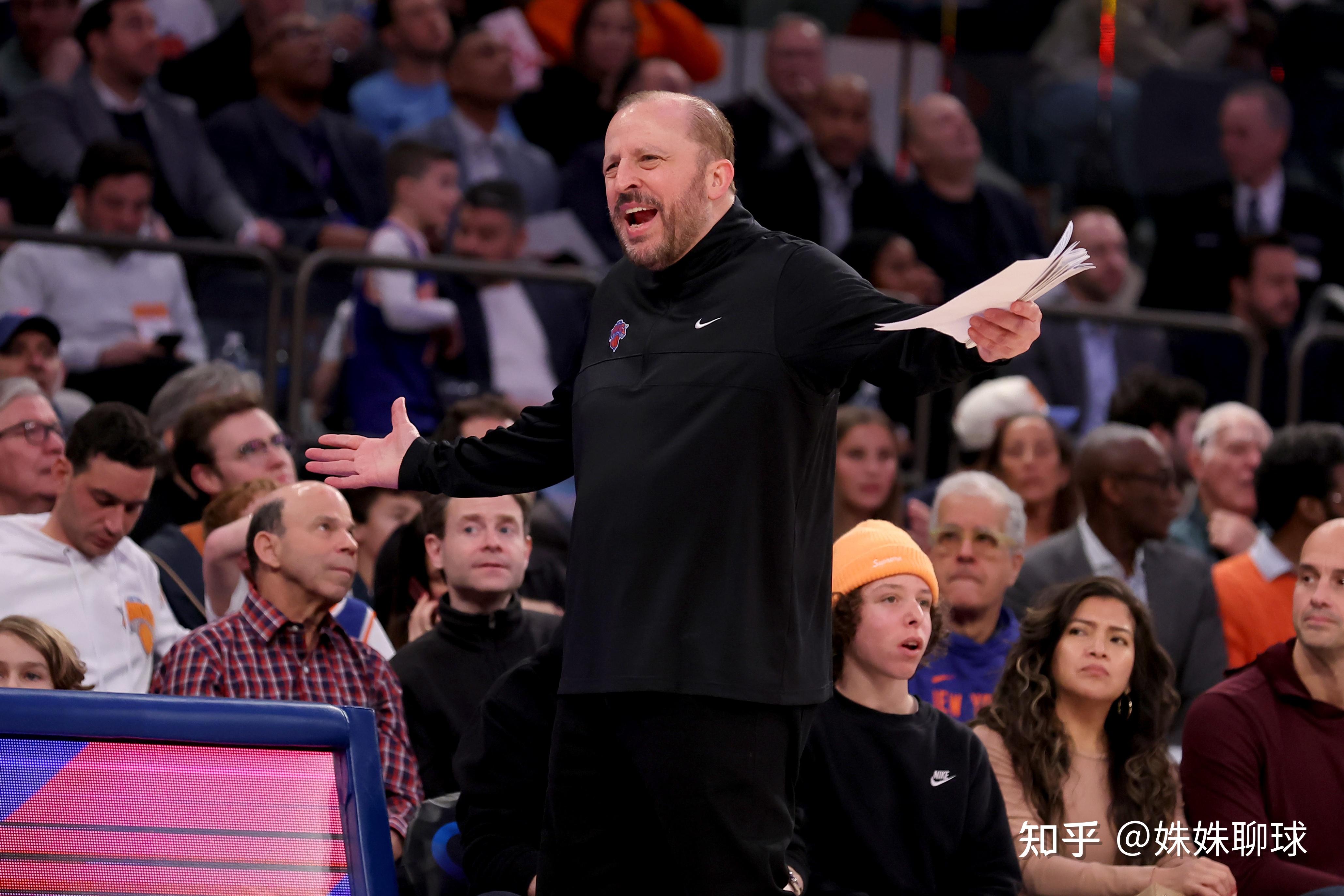 9you娱乐-尼克斯队加强阵容备战季后赛