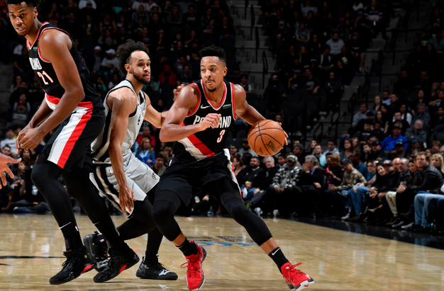 战神主场告负开拓者,遭遇两连败 战神主场告负开拓者,遭遇两连败