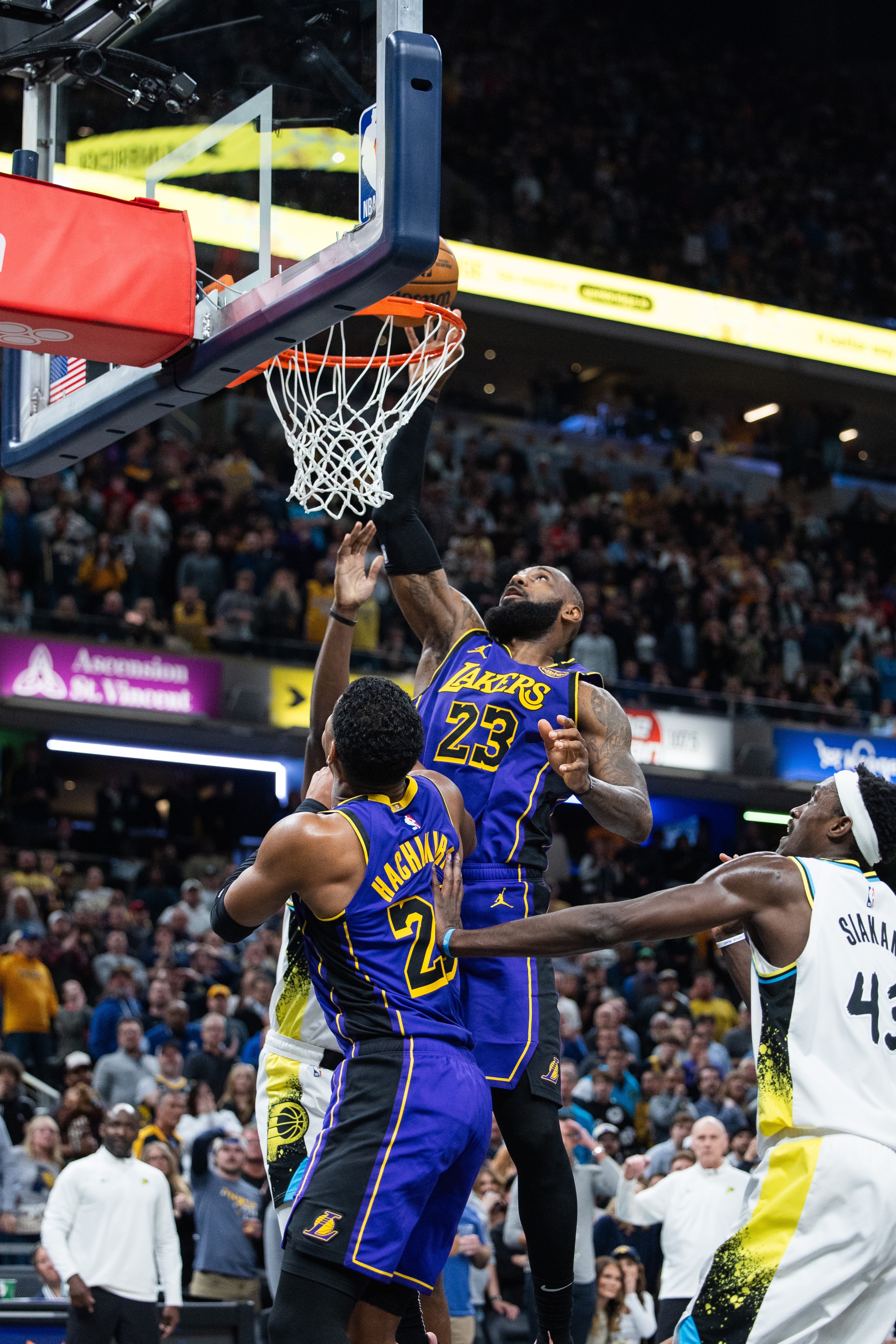 步行者队近期连败,球队状态下滑 步行者队近期连败,球队状态下滑