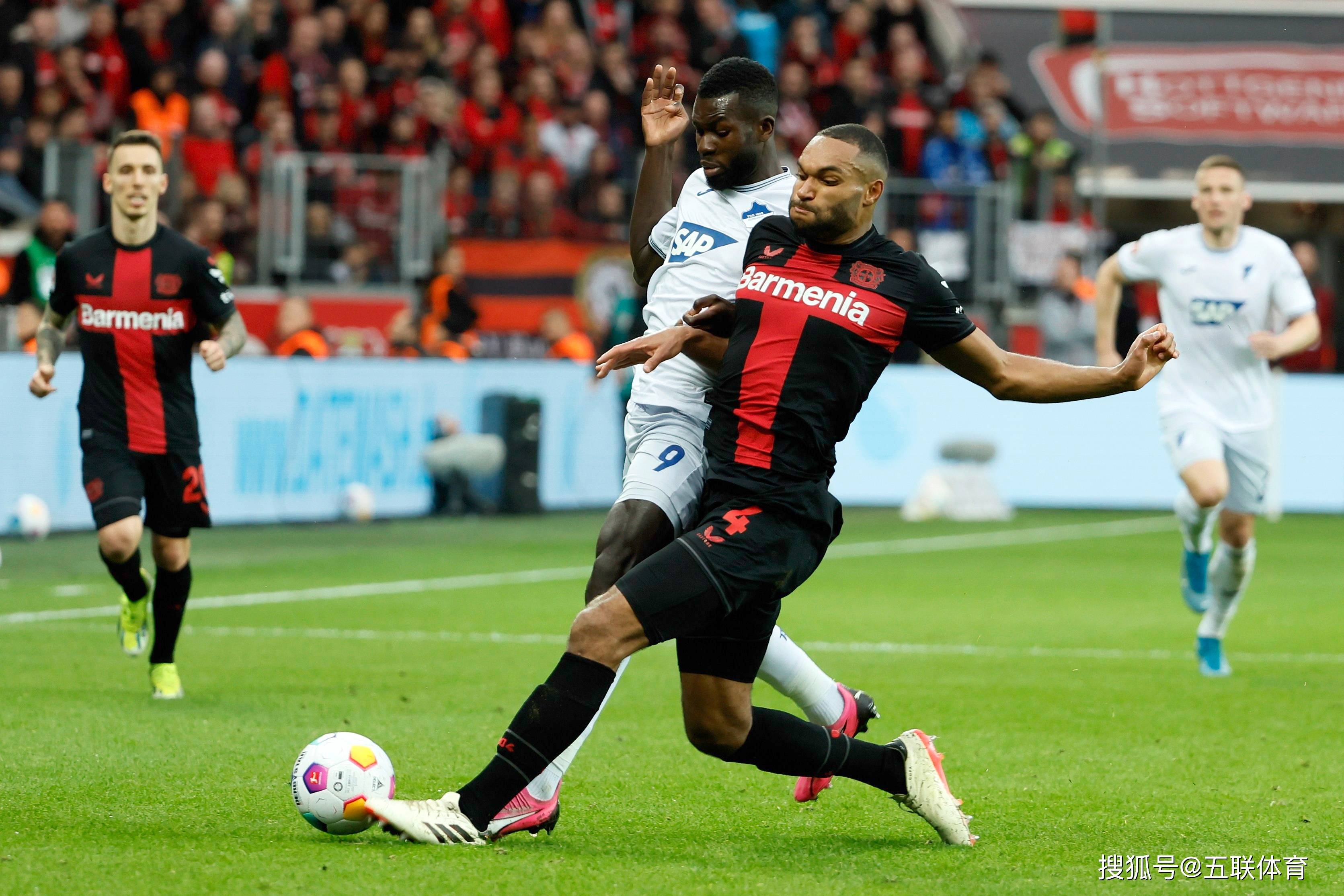 霍芬海姆客场惨败,战绩岌岌可危 霍芬海姆客场惨败,战绩岌岌可危