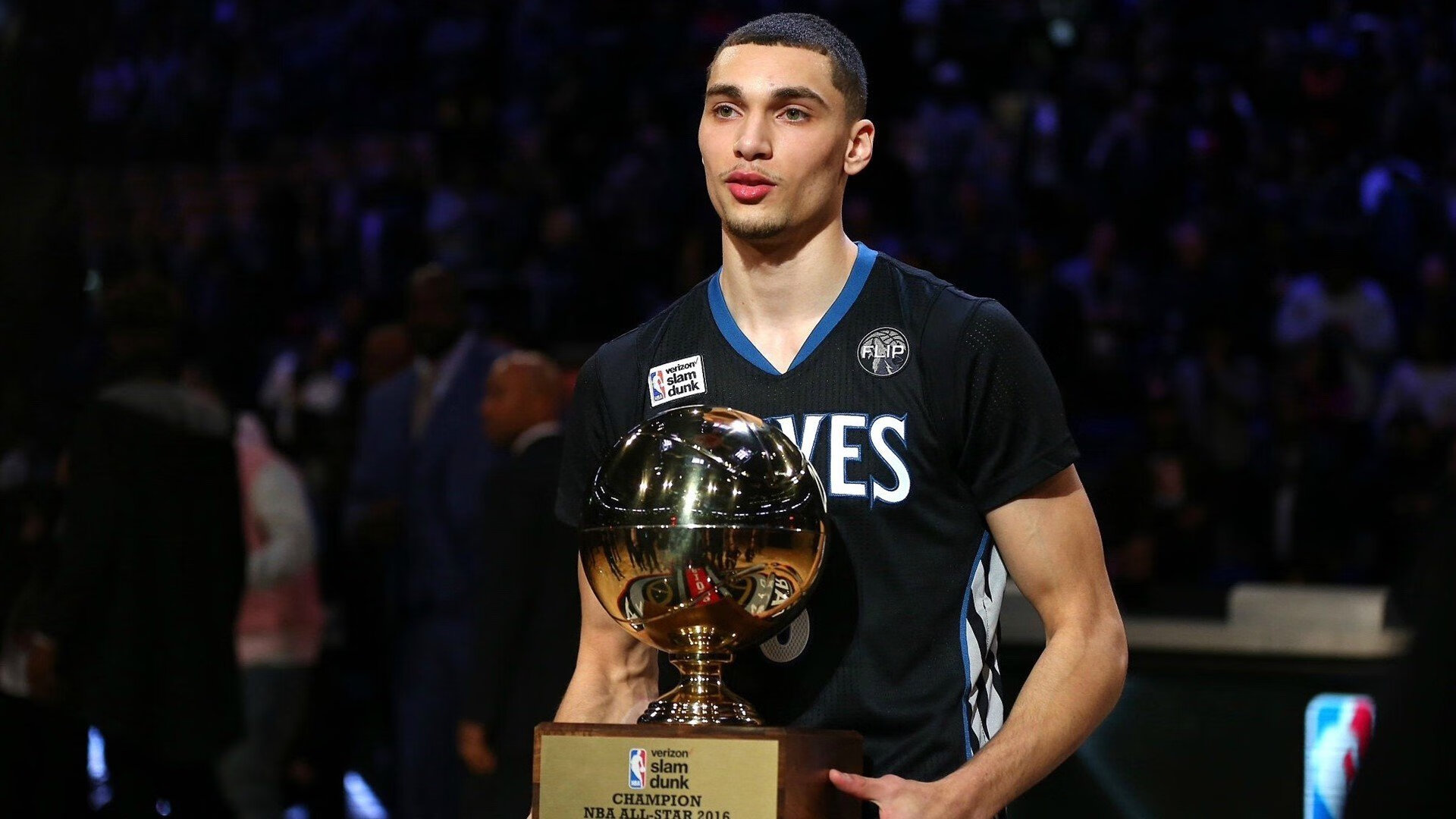 莱万一锤定音！智利争冠战惊险胜出塞维利亚